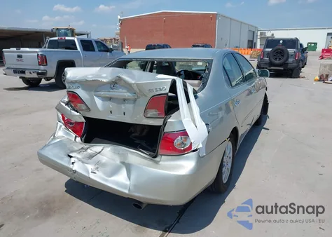 2004 Lexus Es 330 z USA, uszkodzony, nr VIN JTHBA30G545049254